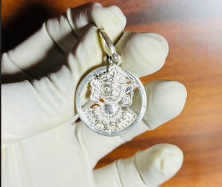 🌟 Khatu Shyam Ji Round Pendant – Pure Silver | Divine Face in Circular Frame