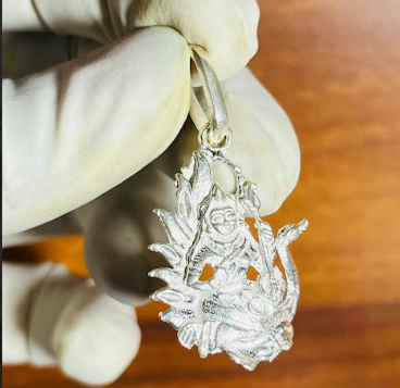 🎶 Saraswati Devi Lotus Pendant – Pure Silver | Symbol of Wisdom, Art & Shakti